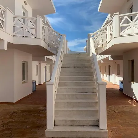 En Playa Santo Tomas 1-5 Apartament